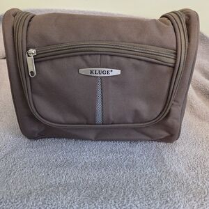Lug Tan Men's Toiletry Bag